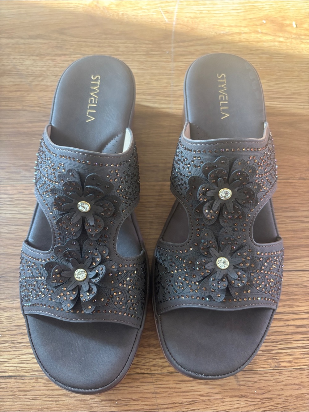 Vaneli Brown Floral Appliqué Slide Mules with Rhinestone Centers